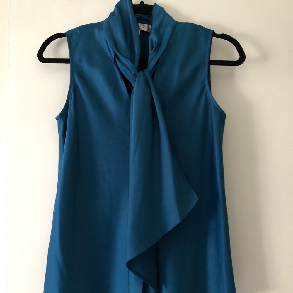 Tie Front Sleeveless Blouse